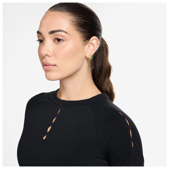 Nike Γυναικεία κοντομάνικη μπλούζα One Fitted Dri-FIT Cropped Top